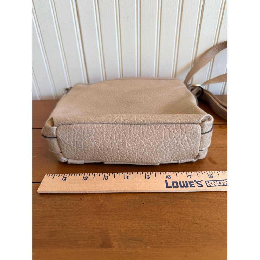 Rosetti Beige Pebbled Faux Leather Crossbody Bag Multi-Pocket Purse Small - Picture 5 of 10